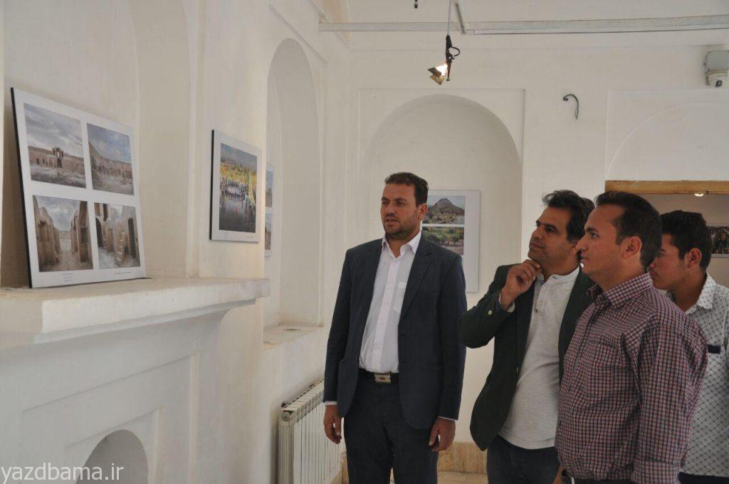 افتتاح نمایشگاه عکس «مروست؛تاریخی در کویر» در یزد